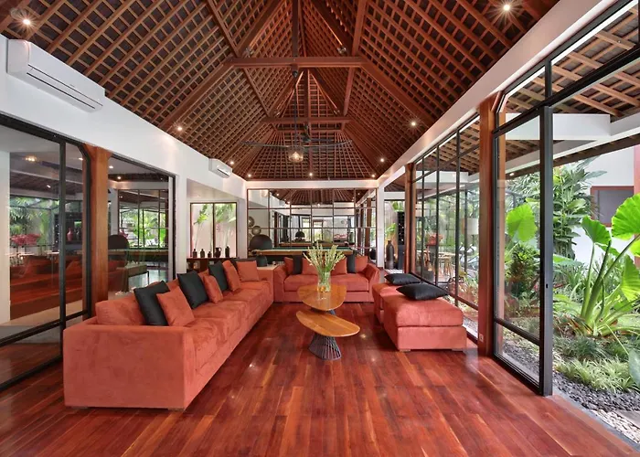 Think Know - Think Again! Stunning Large Luxxe 7bed Villa Canggu (Bali)