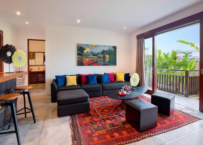 Villa Think Know - Think Again! Stunning Large Luxxe 7bed