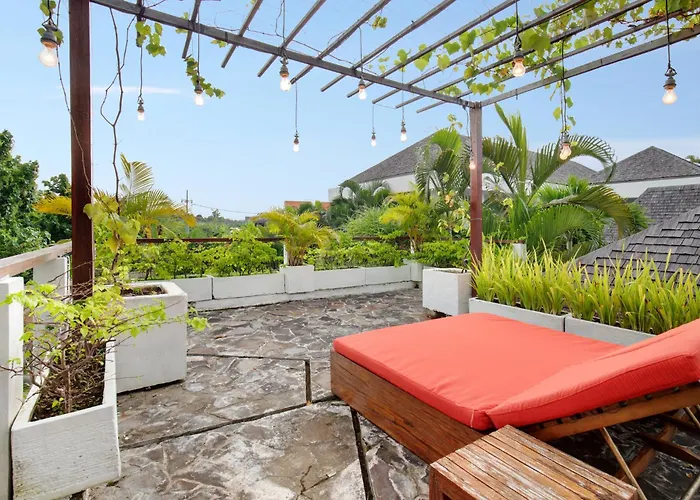 Villa Think Know - Think Again! Stunning Large Luxxe 7bed *