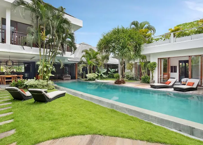 Think Know - Think Again! Stunning Large Luxxe 7bed Canggu (Bali)